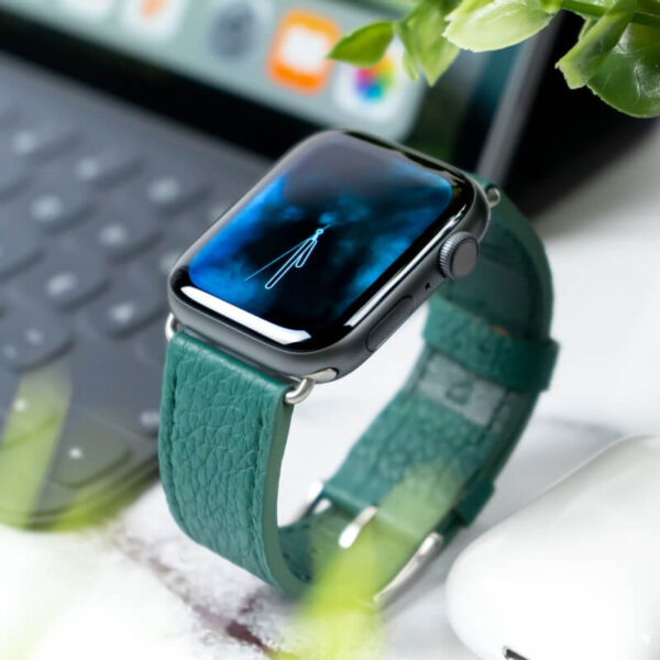 Health and Fitness Smartwatch with Heart Rate, Music, Alexa Built-In, Sleep and Swim Tracking - Imagen 2